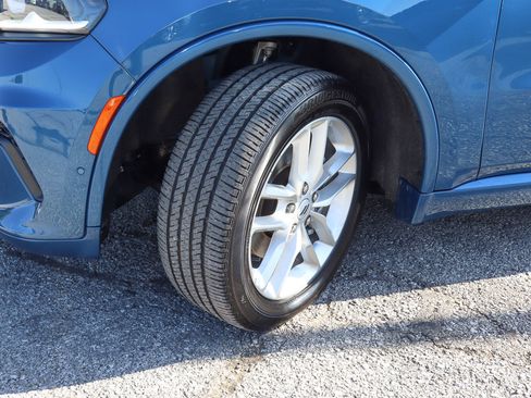 Used 2025 Dodge Durango GT AWD/4WD image 17