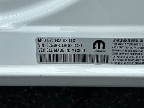 New 2026 RAM 3500 Laramie AWD/4WD image 28