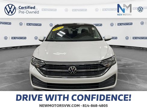 Used 2023 Volkswagen Jetta SE FWD image 8