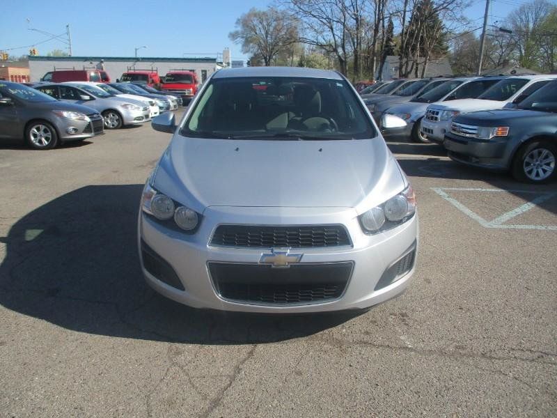 Used 2016 Chevrolet Sonic LS FWD image 3