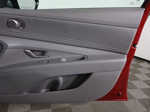 Certified 2024 Hyundai Elantra SEL w/ Convenience Package image 23