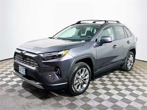 Used 2024 Toyota RAV4 Limited image 4