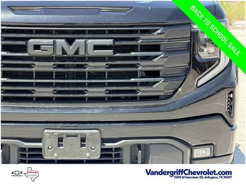 Used 2023 GMC Sierra 1500 Elevation RWD image 8