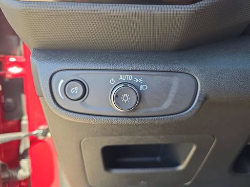 Used 2021 Chevrolet TrailBlazer LS FWD image 19