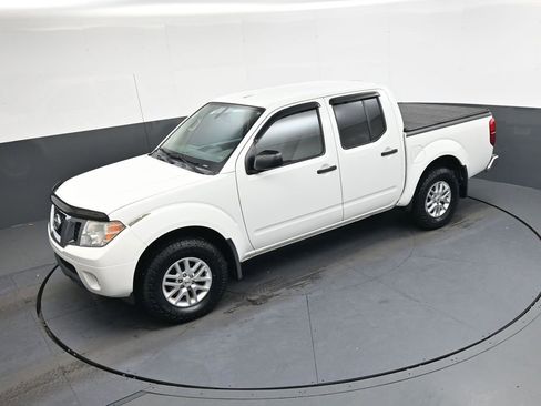 Used 2017 Nissan Frontier SV w/ SV Value Truck Package image 30