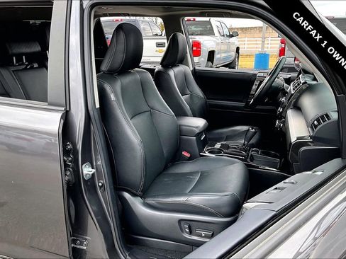 Used 2021 Toyota 4Runner Nightshade image 28