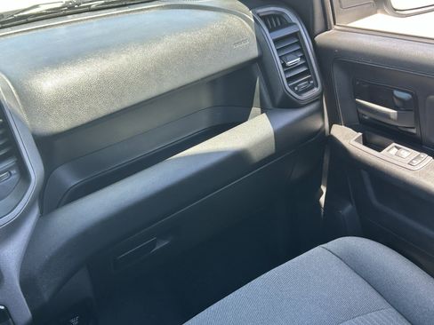 Used 2022 RAM 2500 Tradesman AWD/4WD image 17