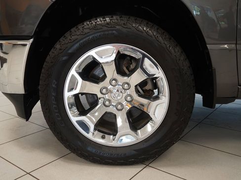 Used 2020 RAM 1500 Big Horn AWD/4WD image 15