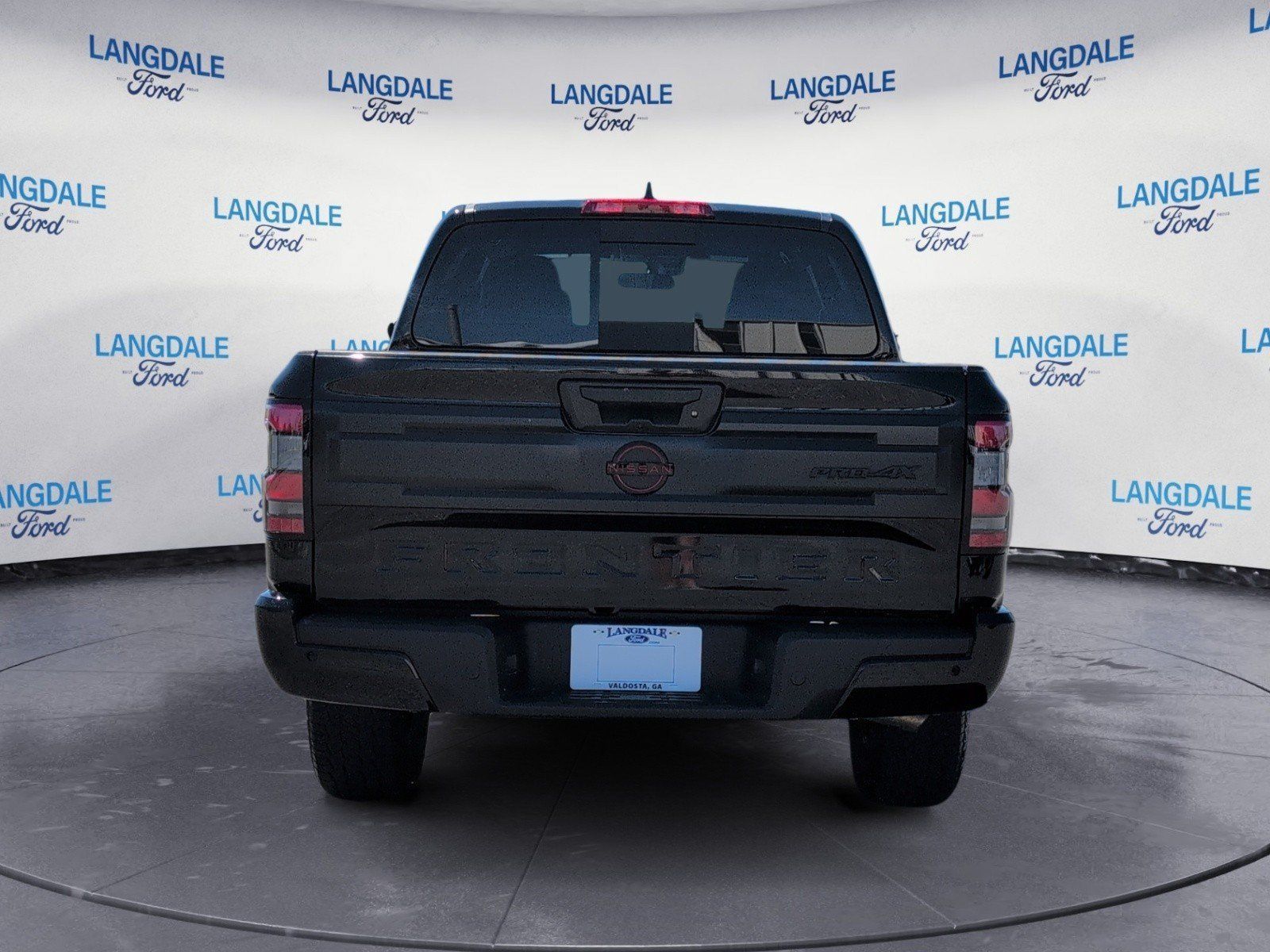 Used 2026 Nissan Frontier PRO-4X AWD/4WD image 8