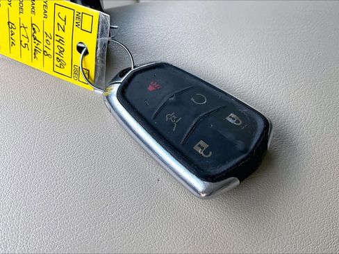 Used 2018 Cadillac XT5 FWD image 15