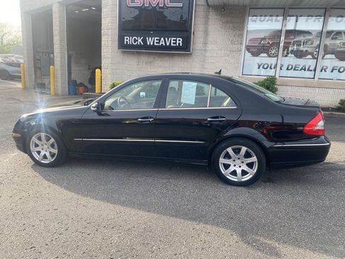 Used 2007 Mercedes-Benz E 350 Sedan image 5