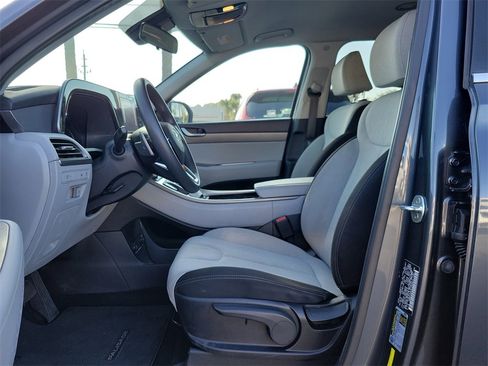 Used 2020 Hyundai Palisade SE image 25