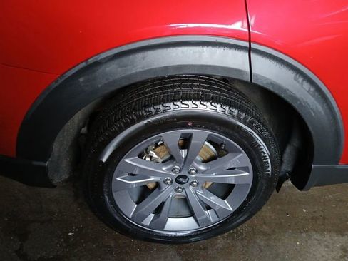 Used 2023 Ford Explorer XLT w/ Equipment Group 202A image 11