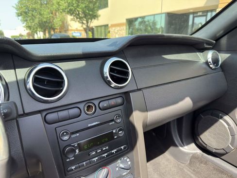 Used 2005 Ford Mustang GT image 36