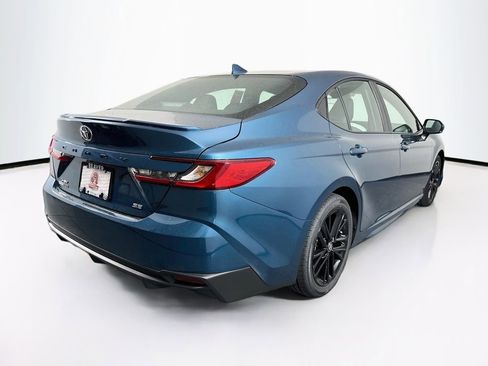 Used 2026 Toyota Camry SE image 10