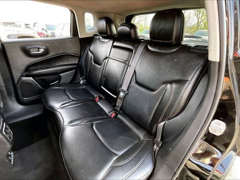 Used 2018 Jeep Compass Limited AWD/4WD image 21