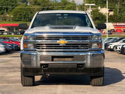 Used 2018 Chevrolet Silverado 2500 W/T w/ WT Fleet Convenience Package AWD/4WD image 3