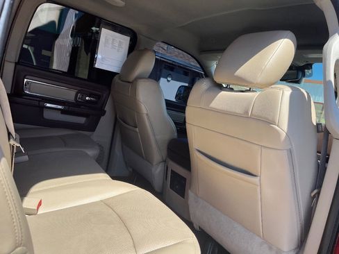 Used 2017 RAM 1500 Laramie w/ Convenience Group image 32