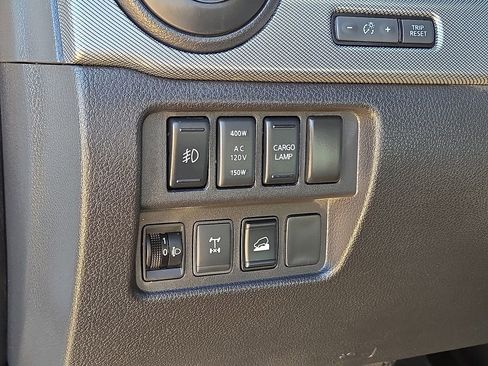 Used 2019 Nissan Titan PRO-4X w/ Pro-4x Convenience Package image 24