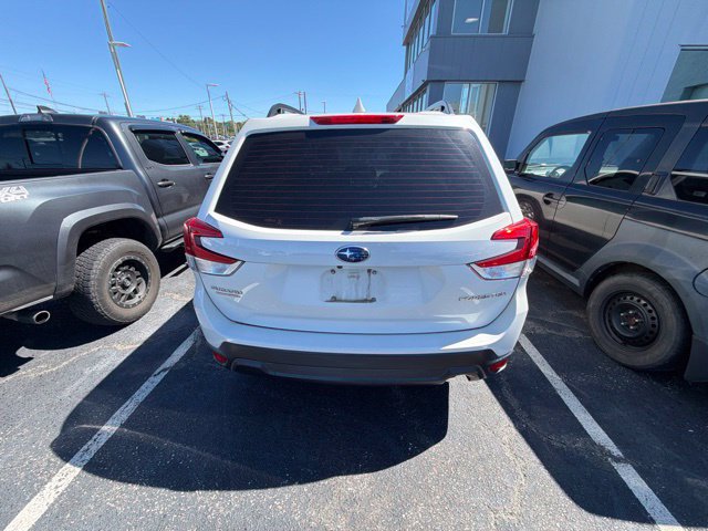 Certified 2022 Subaru Forester AWD/4WD image 6