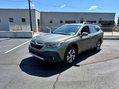 Used 2022 Subaru Outback Limited AWD/4WD image 5