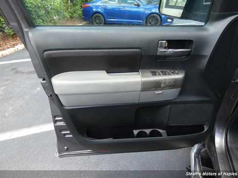 Used 2012 Toyota Tundra 2WD Double Cab image 37