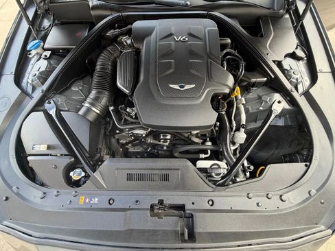 Used 2018 Genesis G80 3.8 w/ Option Group 03 image 24