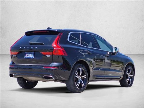 Used 2019 Volvo XC60 T5 R-Design w/ Protection Package Premier AWD/4WD image 5