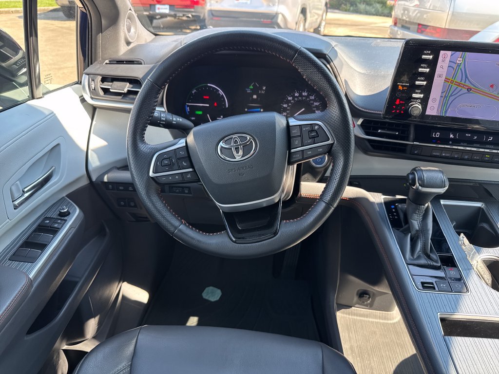 Certified 2021 Toyota Sienna XSE w/ XSE Plus Package AWD/4WD image 23