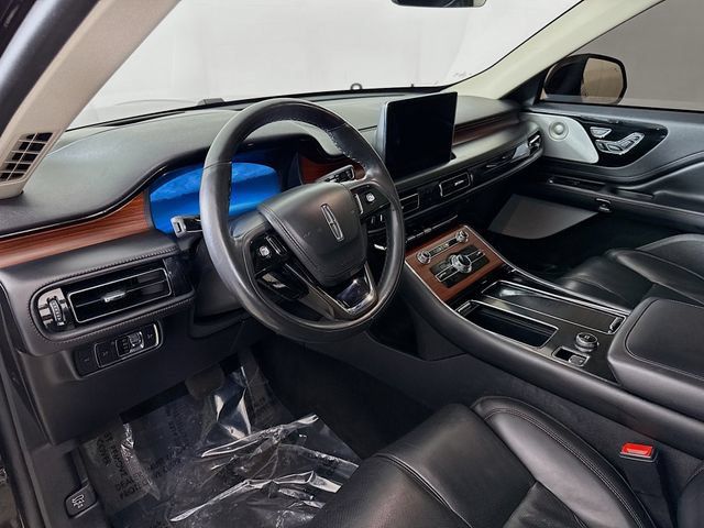 Used 2022 Lincoln Aviator Reserve w/ Equipment Group 201A AWD/4WD image 10
