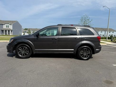 Used 2018 Dodge Journey SE w/ Blacktop Package AWD/4WD image 5