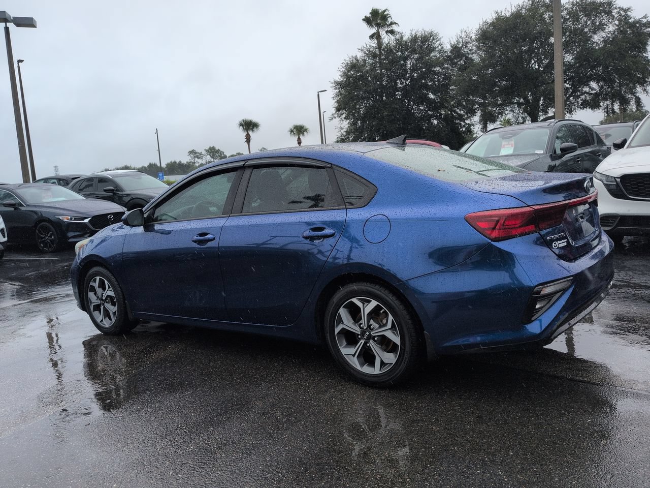 Used 2019 Kia Forte LXS FWD image 6