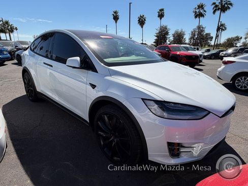 Used 2020 Tesla Model X Long Range image 2