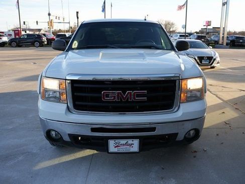 Used 2011 GMC Sierra 1500 SLE w/ Power Tech Package image 28