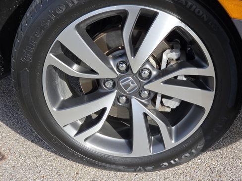 Used 2023 Honda Odyssey Touring image 8