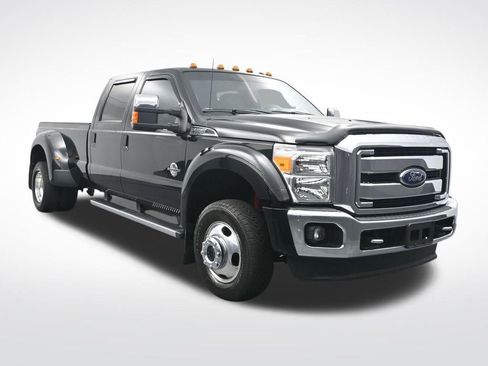Used 2016 Ford F350 Lariat w/ Lariat Ultimate Package image 3