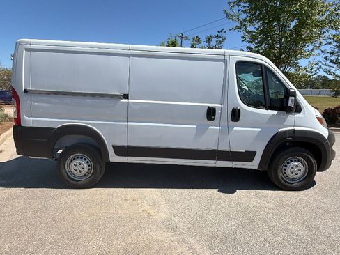 New 2026 RAM ProMaster 1500 w/ Convenience Group image 7