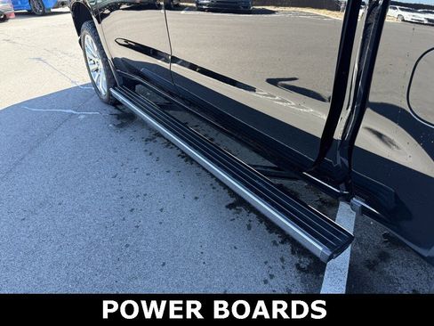 Used 2019 Chevrolet Silverado 1500 High Country w/ Technology Package image 10