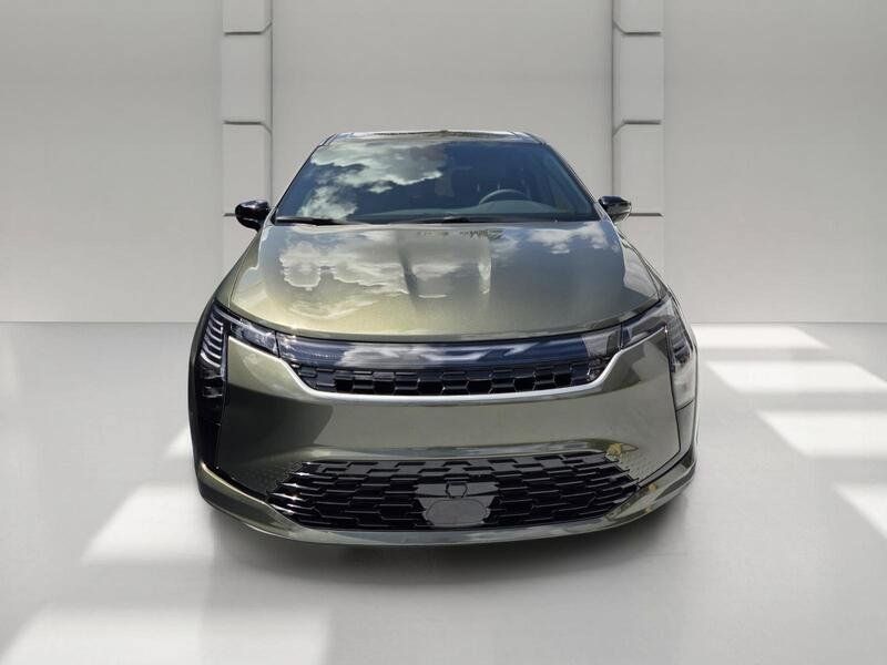 New 2027 Chrysler Pacifica Select FWD image 2
