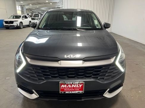 Used 2024 Kia Sportage LX AWD/4WD image 8