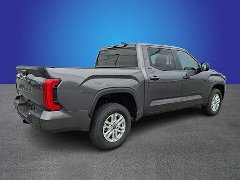 Used 2024 Toyota Tundra SR5 w/ SR5 Premium Package AWD/4WD image 5