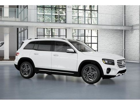 New 2026 Mercedes-Benz GLB 250 4MATIC image 13