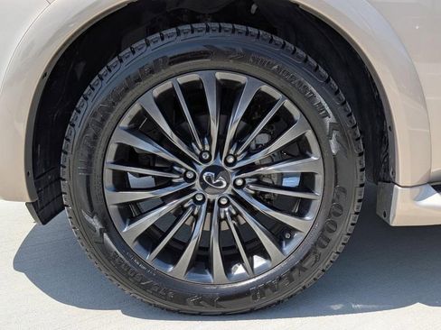 Used 2022 INFINITI QX80 Sensory w/ All-Season Package AWD/4WD image 9