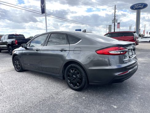 Used 2020 Ford Fusion S image 5
