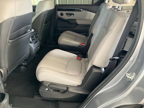 Certified 2024 Honda Pilot EX-L image 17