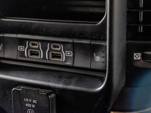 Used 2022 RAM 3500 Limited image 33