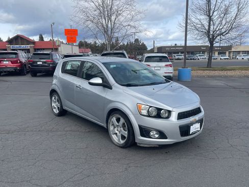 Used 2015 Chevrolet Sonic LTZ image 9
