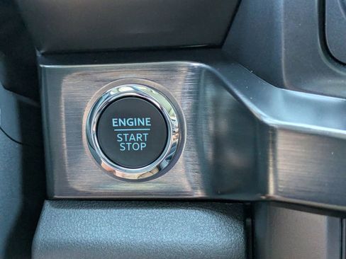 New 2026 Ford F250 Lariat w/ Black Appearance Package AWD/4WD image 34