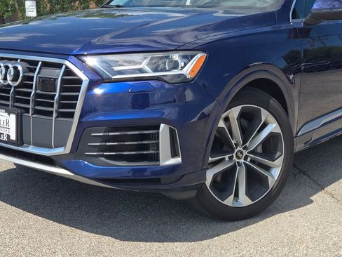 Used 2023 Audi Q7 3.0T Prestige image 3
