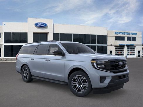 New 2025 Ford Expedition Max Active image 7